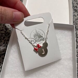 NEW Disney Silver Minnie Mouse Necklace